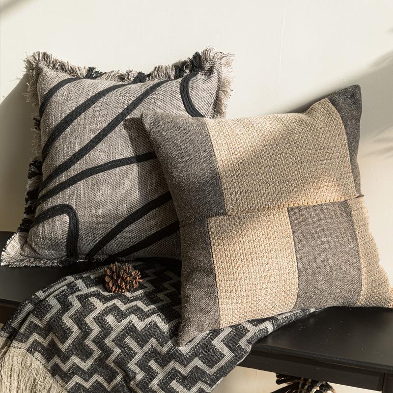Premium Thick Woven Cushion Co - огляд і ціна Textured Throw Natural