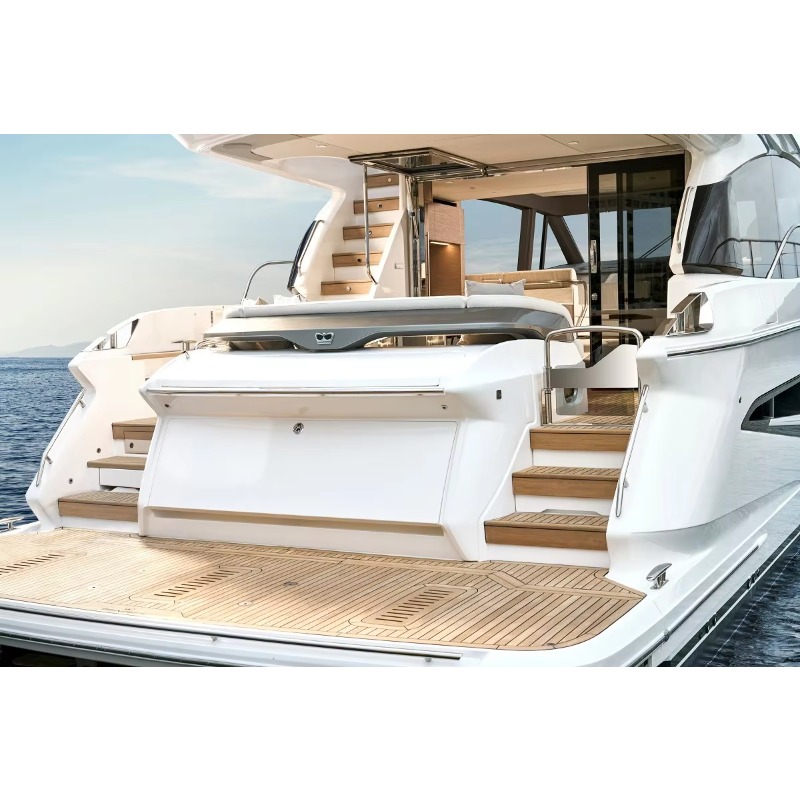 Customizable Luxury Motor Yach - огляд і ціна Interior Design Deck