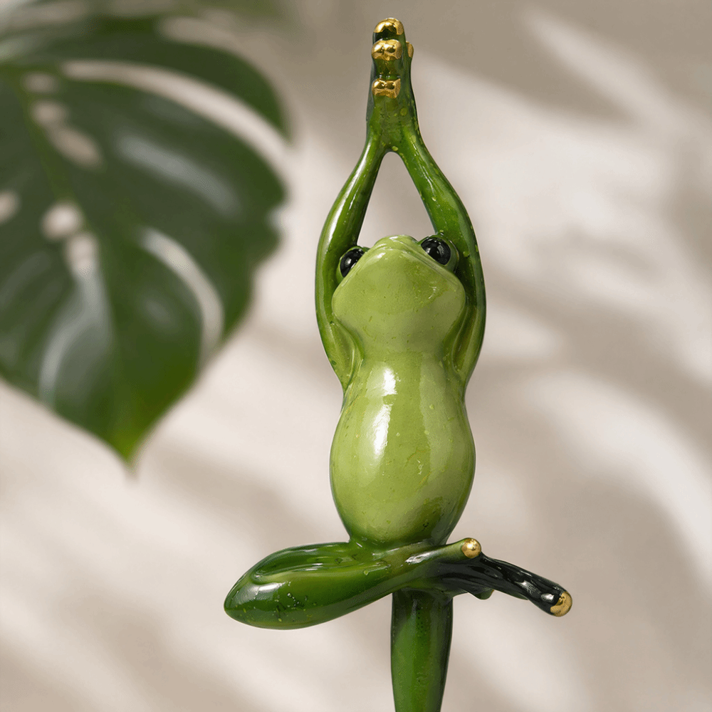 Resin Yoga Pose Amphibian Resi - огляд і ціна Interior Design Whimsical